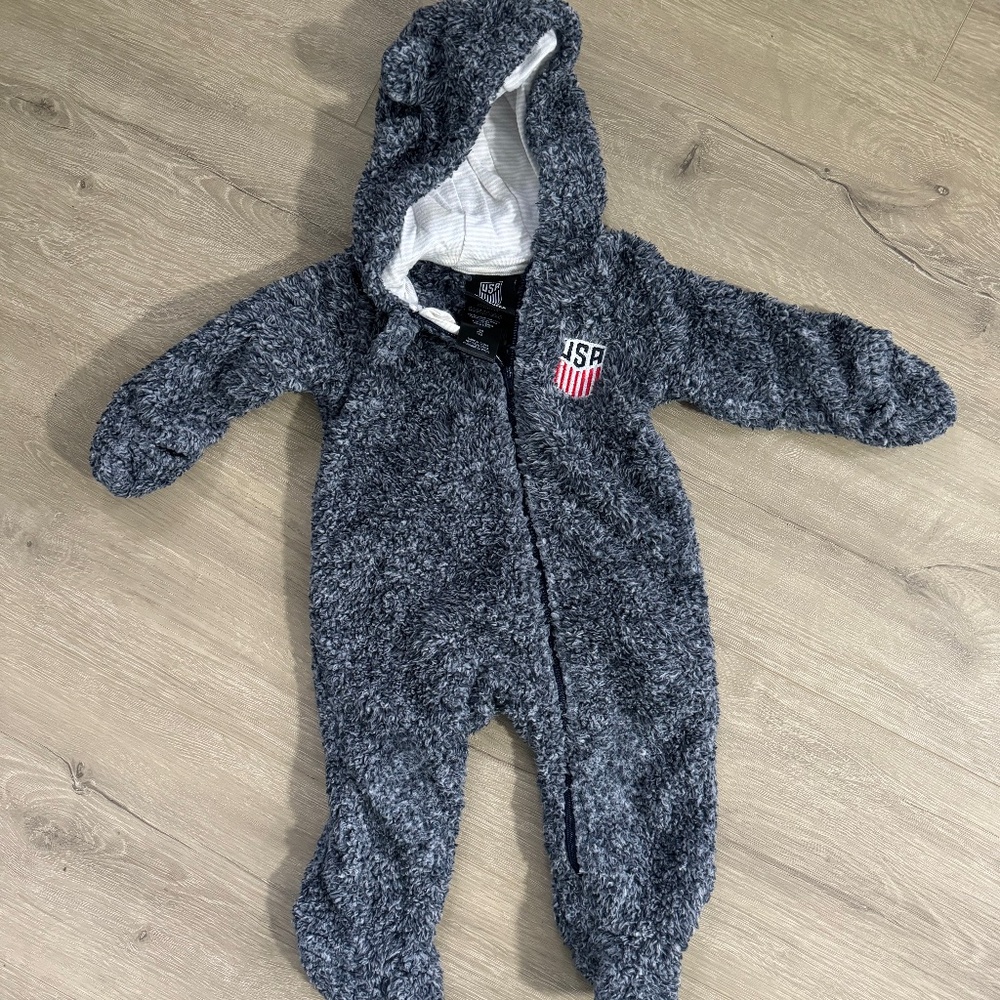 US Soccer Baby Bunting 3-6 Months